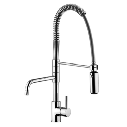 Mixer med udlbstud og bruser